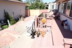 375 S Millpond Dr 375, San Jose, CA 95125 - Photo 7