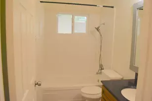 722 E Swain Rd, Stockton, CA 95207 - Photo 13