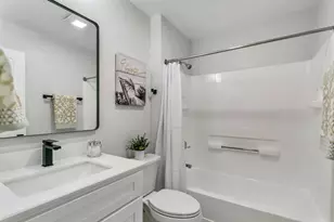 1704 Bevin Brook Dr, San Jose, CA 95112 - Photo 27