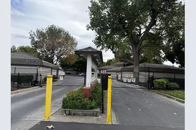 3241 Shadow Park Pl, San Jose, CA 95121 - Photo 19