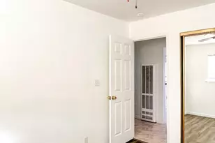 608 Balfour Dr, San Jose, CA 95111 - Photo 31