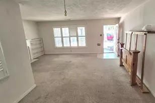 1032 9th St, Los Banos, CA 93635 - Photo 3