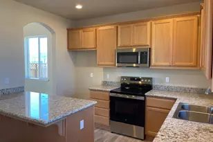 754 Livingston Ave, King City, CA 93930 - Photo 5