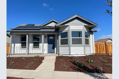 754 Livingston Ave, King City, CA 93930 - Photo 1