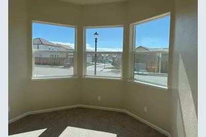 754 Livingston Ave, King City, CA 93930 - Photo 9