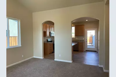 754 Livingston Ave, King City, CA 93930 - Photo 7