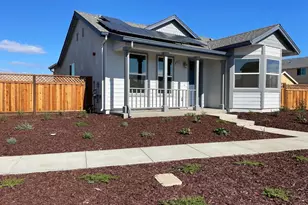 754 Livingston Ave, King City, CA 93930 - Photo 3