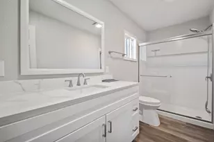 1 Appletree Ln 1, Hollister, CA 95023 - Photo 17