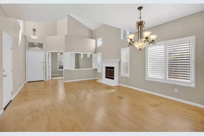 5817 Spring Flower Dr, Elk Grove, CA 95757 - Photo 11