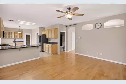 5817 Spring Flower Dr, Elk Grove, CA 95757 - Photo 15