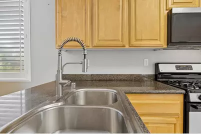 5817 Spring Flower Dr, Elk Grove, CA 95757 - Photo 21