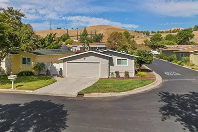 255 Mountain Springs Dr 255, San Jose, CA 95131 - Photo 1