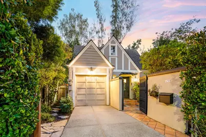 678 Hawthorne Ave, Palo Alto, CA 94301 - Photo 1