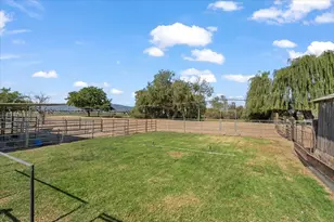 2675 Pacheco Pass Hwy, Gilroy, CA 95020 - Photo 47