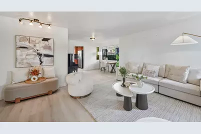 154 Granada Dr, Mountain View, CA 94043 - Photo 1