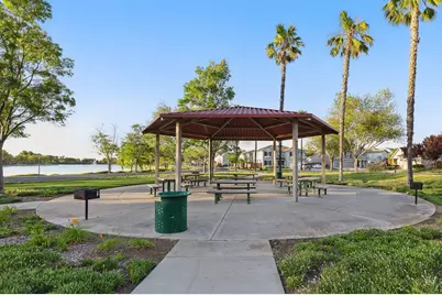 2342 Winchester Loop, Discovery Bay, CA 94505 - Photo 63