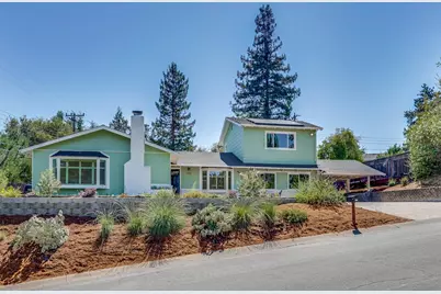 1590 Vineyard Dr, Los Altos, CA 94024 - Photo 1