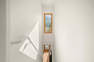 1 San Bruno Ave N, Brisbane, CA 94005 - Photo 17