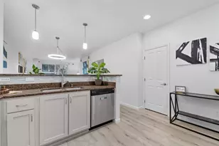 1388 Broadway 201, Millbrae, CA 94030 - Photo 7