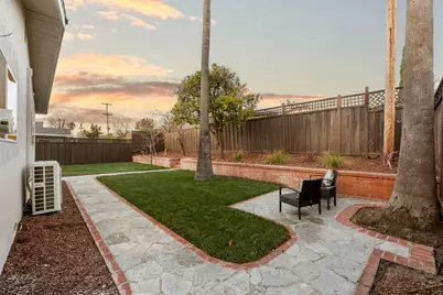 1134 Somerset Dr, San Jose, CA 95132 - Photo 51