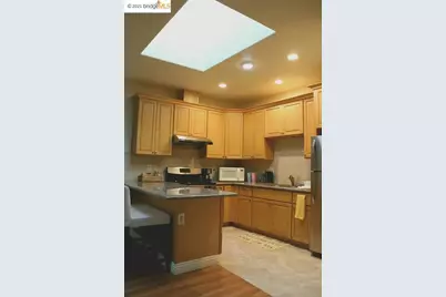 1616 International Blvd, Oakland, CA 94606 - Photo 15