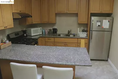 1616 International Blvd, Oakland, CA 94606 - Photo 13