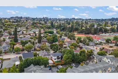 148 Myrtle St, Santa Cruz, CA 95060 - Photo 41