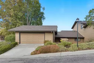 4 Oliver Ct, Menlo Park, CA 94025 - Photo 1