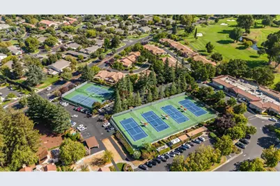 2044 Folle Blanche Dr, San Jose, CA 95135 - Photo 39