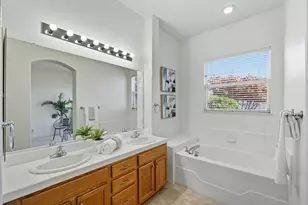 2044 Folle Blanche Dr, San Jose, CA 95135 - Photo 19