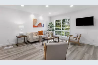 1619 Hallbrook Dr, San Jose, CA 95124 - Photo 7