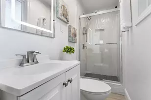 1619 Hallbrook Dr, San Jose, CA 95124 - Photo 21