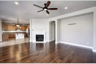 9987 Spring View Way, Elk Grove, CA 95757 - Photo 9