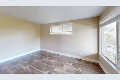 7 Merrydale Rd, San Rafael, CA 94903 - Photo 13