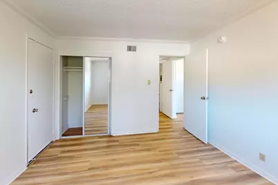 7 Merrydale Rd, San Rafael, CA 94903 - Photo 7