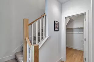 1125 Esther Ct, Palo Alto, CA 94303 - Photo 3