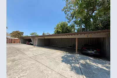 358 N 7th St, San Jose, CA 95112 - Photo 9