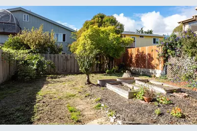 919 Paget Ave, Santa Cruz, CA 95062 - Photo 23