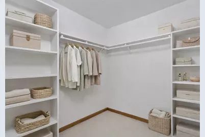 1511 Las Brisas Dr, Hollister, CA 95023 - Photo 9