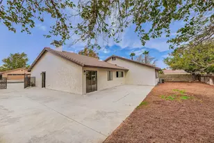 42350 Encanto Way, Lancaster, CA 93536 - Photo 13