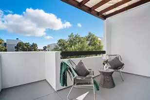 831 Balboa Ln, Foster City, CA 94404 - Photo 33