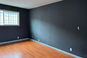407 W 7th St, Stockton, CA 95206 - Photo 5
