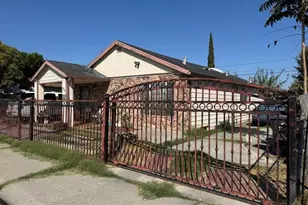 407 W 7th St, Stockton, CA 95206 - Photo 3