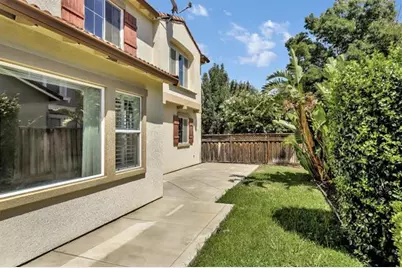 202 W Fauna Ave, Mountain House, CA 95391 - Photo 41