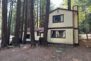 11 Wurr Rd, Loma Mar, CA 94021 - Photo 1