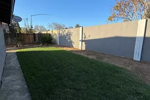 418 Calaveras Way, Greenfield, CA 93927 - Photo 15