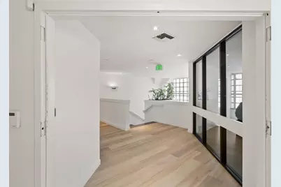 558-560 Waverley St, Palo Alto, CA 94301 - Photo 45