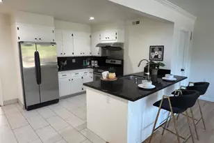 261 Wyandotte Ave, Daly City, CA 94014 - Photo 5