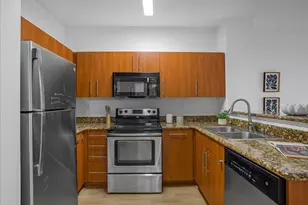 1060 S 3rd St 216, San Jose, CA 95112 - Photo 9