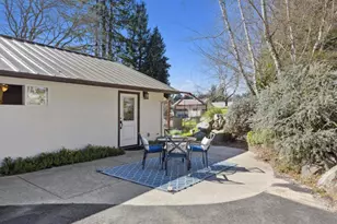 22430 Summit Rd, Los Gatos, CA 95033 - Photo 27